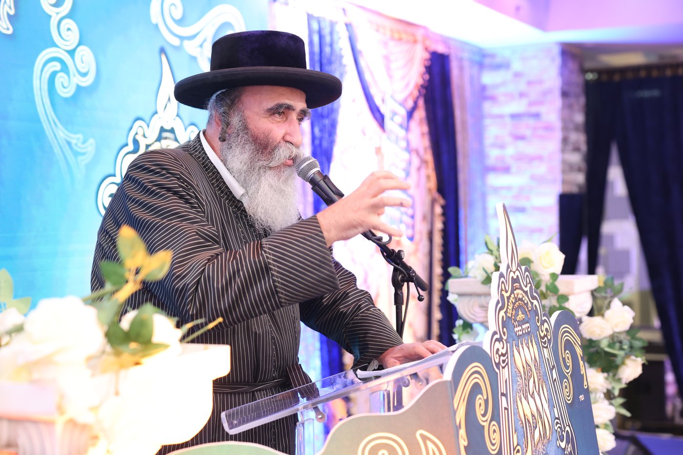 הדינר לטובת קרעטשניף סיגעט