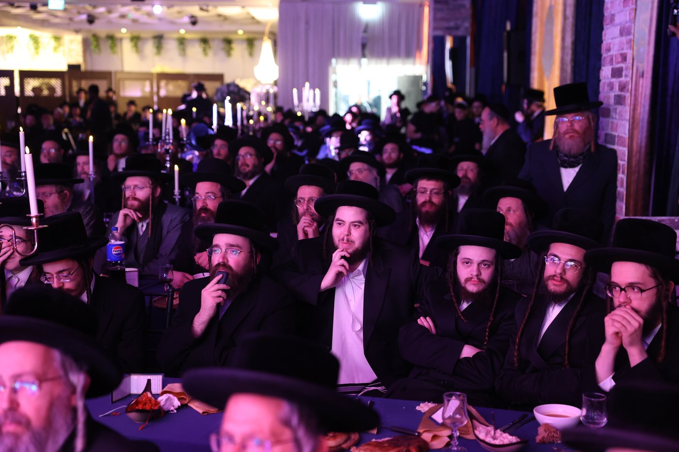 הדינר לטובת קרעטשניף סיגעט