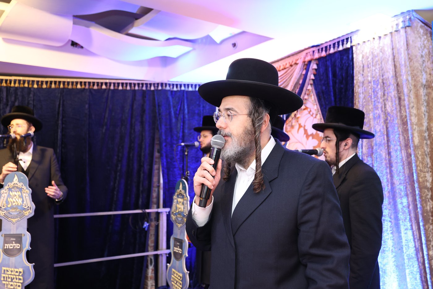 הדינר לטובת קרעטשניף סיגעט