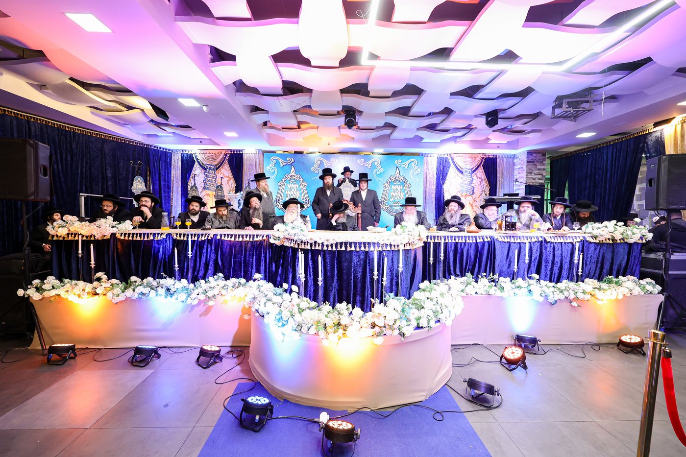 הדינר לטובת קרעטשניף סיגעט