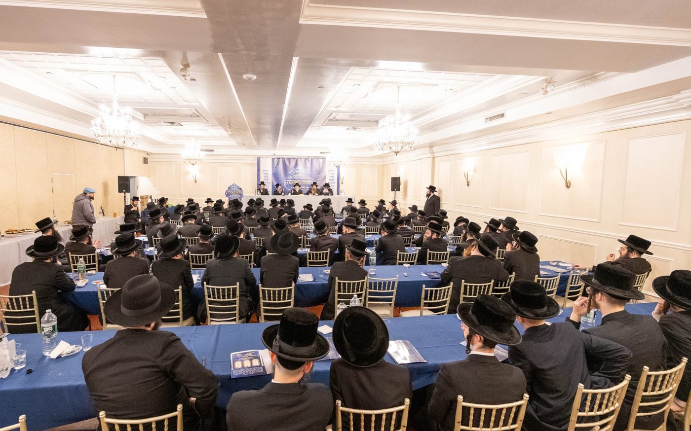 הגרי"מ ארלנגר בביקור בווילאמסבורג