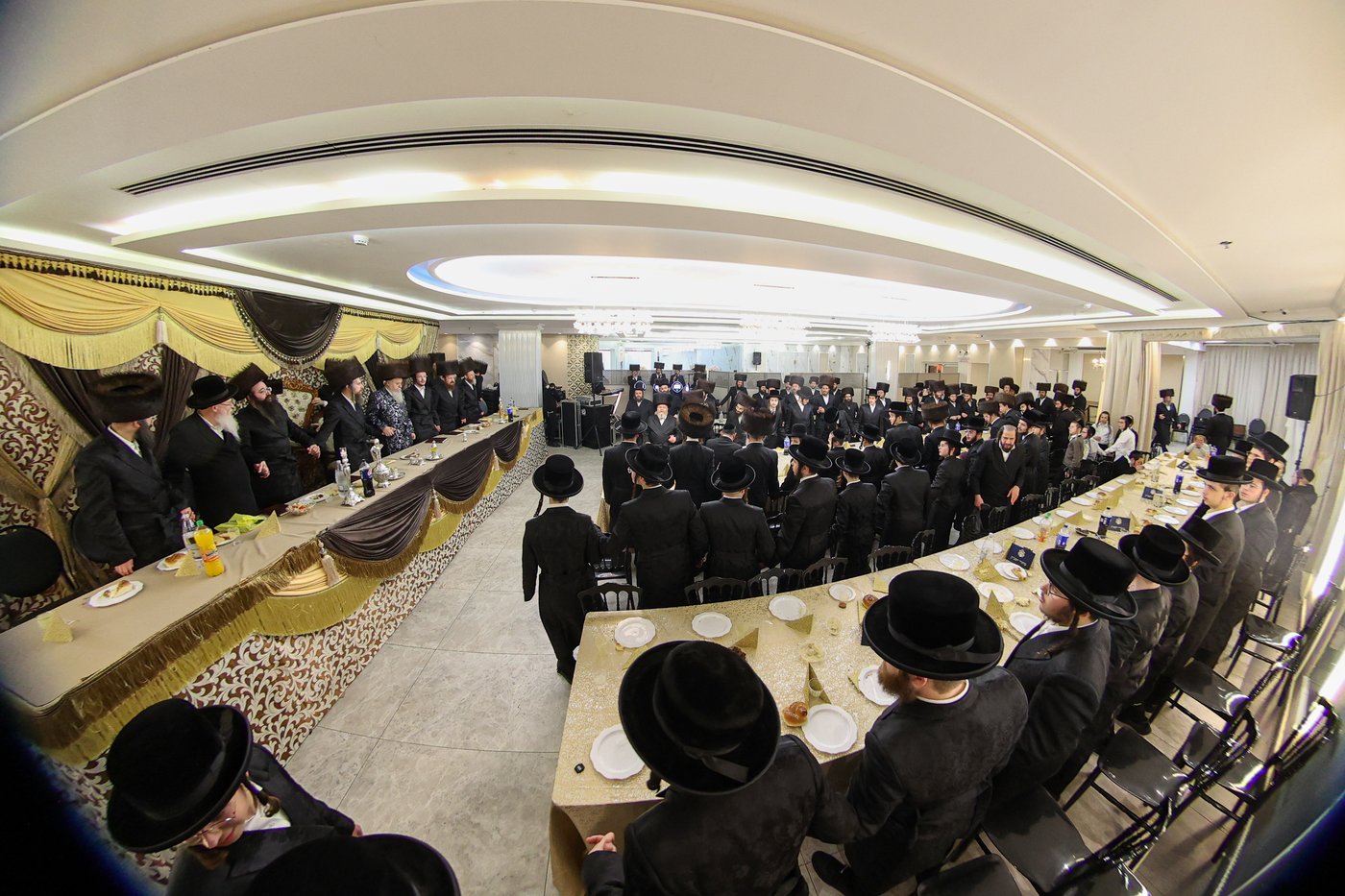 מסיבת פרידה בבאסטאן