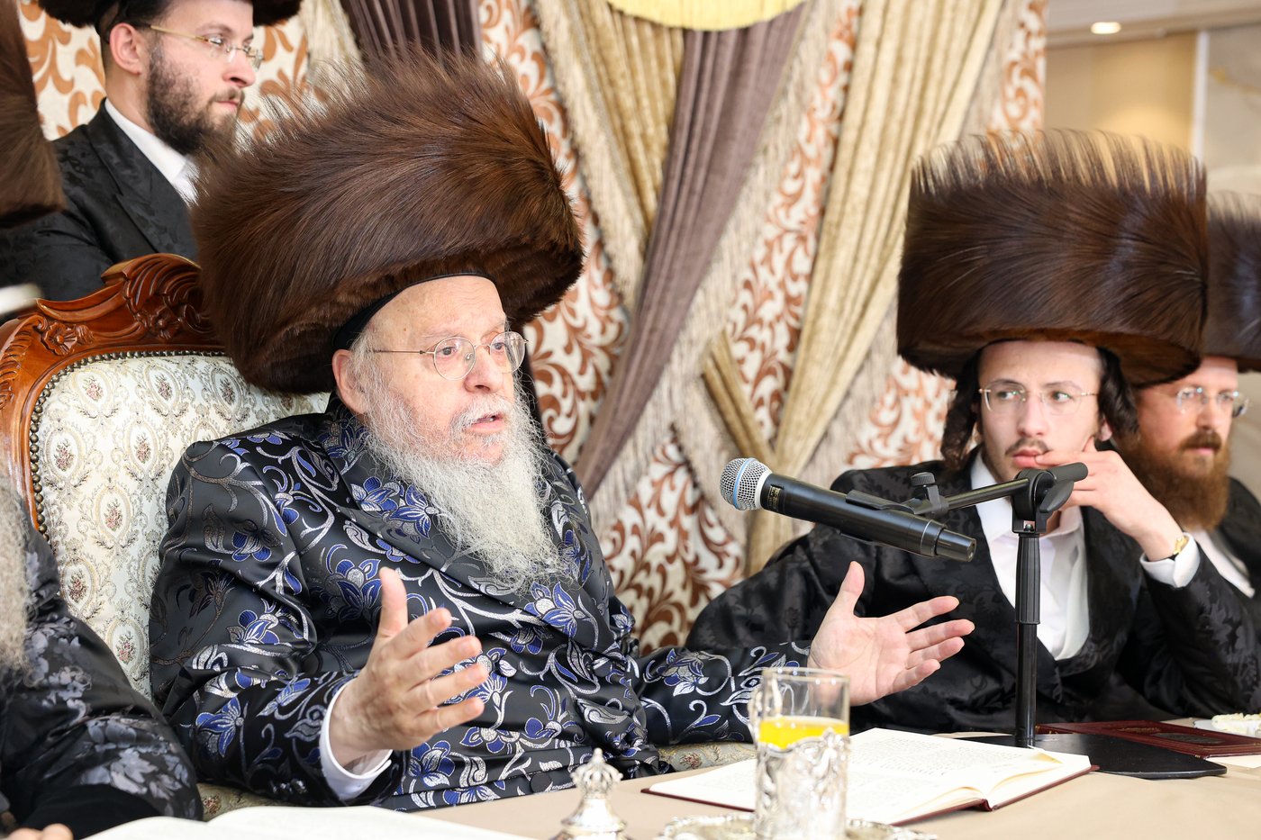 מסיבת פרידה בבאסטאן