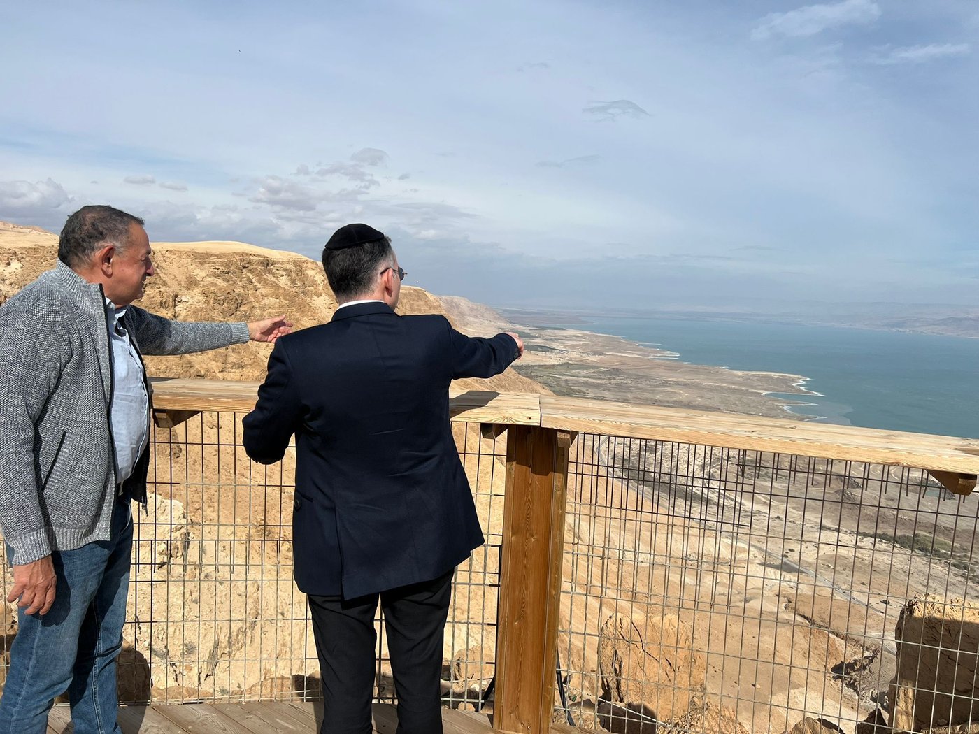 שני חופי רחצה חדשים יוקמו בים המלח - אחד מהם יהיה חוף נפרד למגזר החרדי