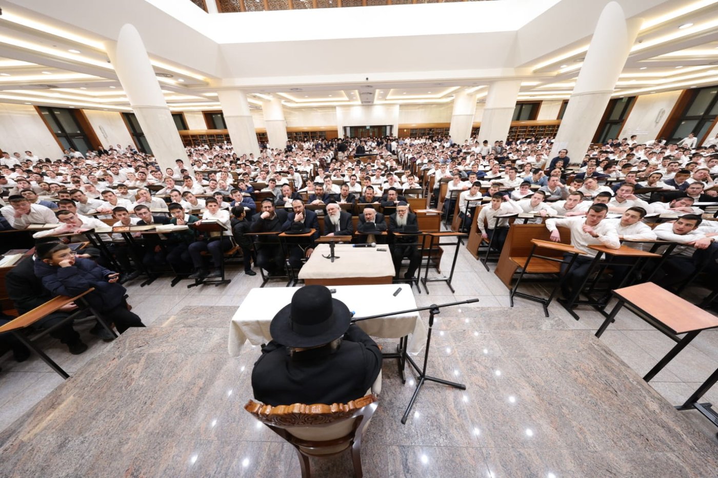 ראש הישיבה הגר"ד לנדו, אמש