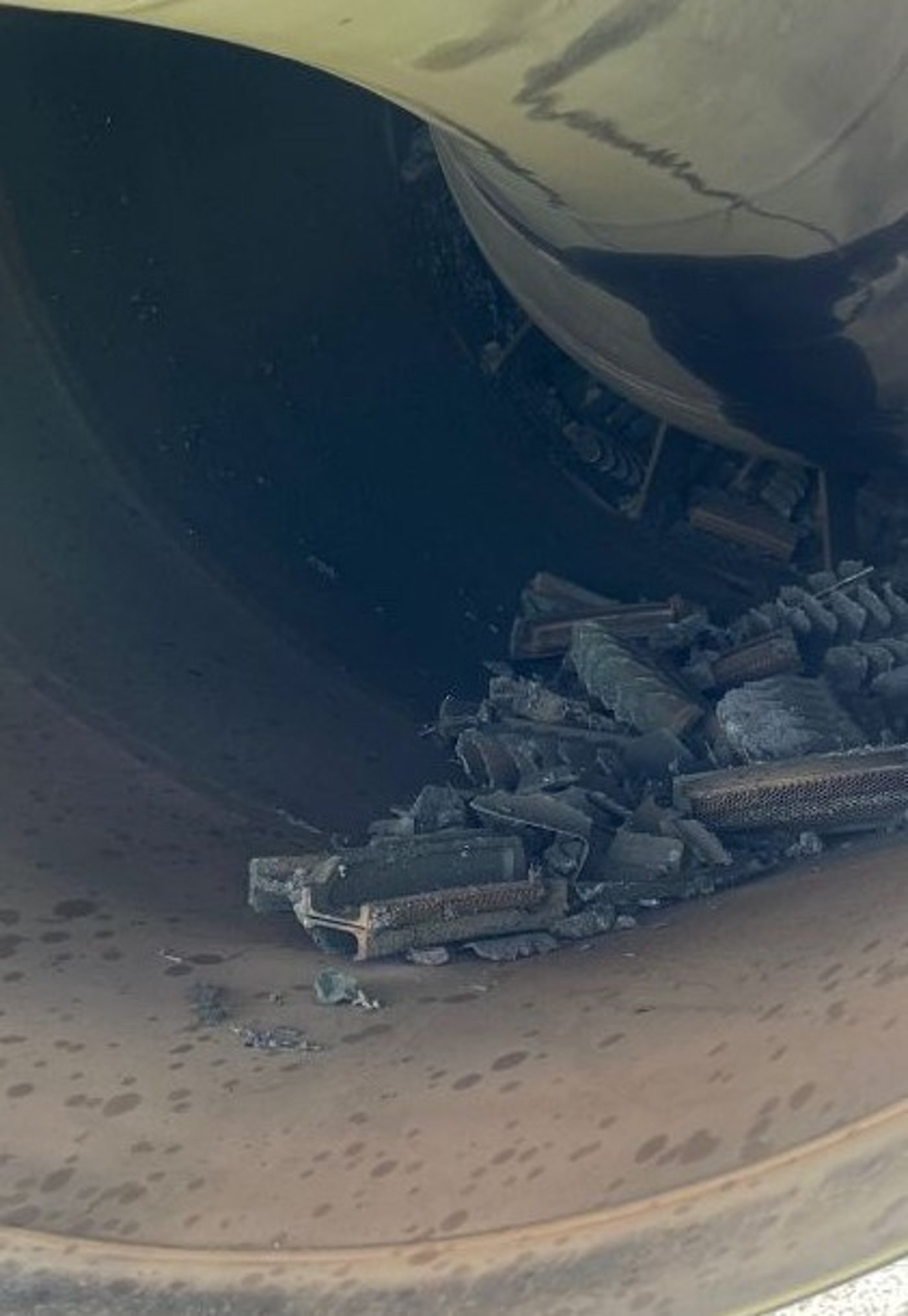 שברי טורבינת המנוע