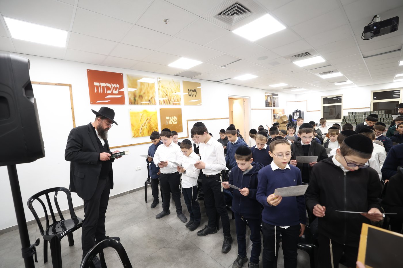 סיום סדר מועד בקהילת מבקשי ה'