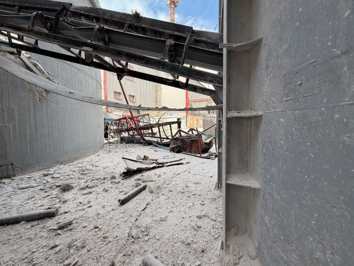 קריסת המבנה במפעל בירוחם