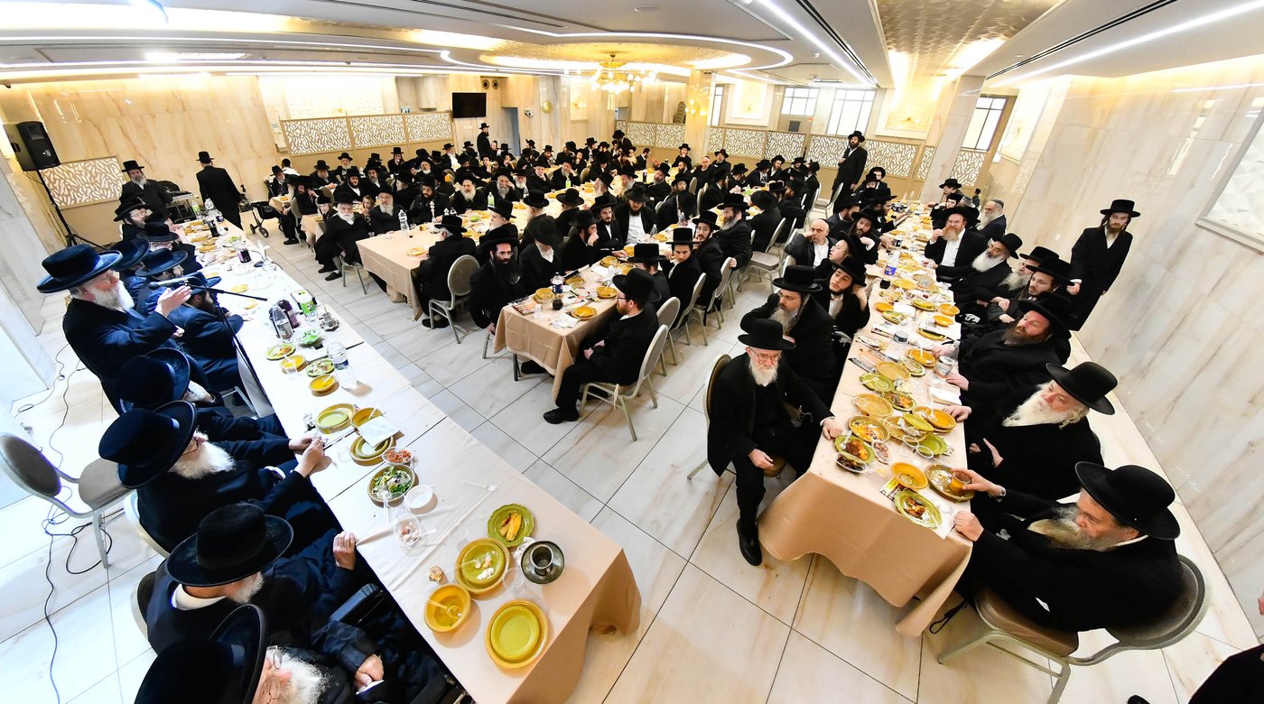 הילולא קדישא בצאנז ז'ימגראד