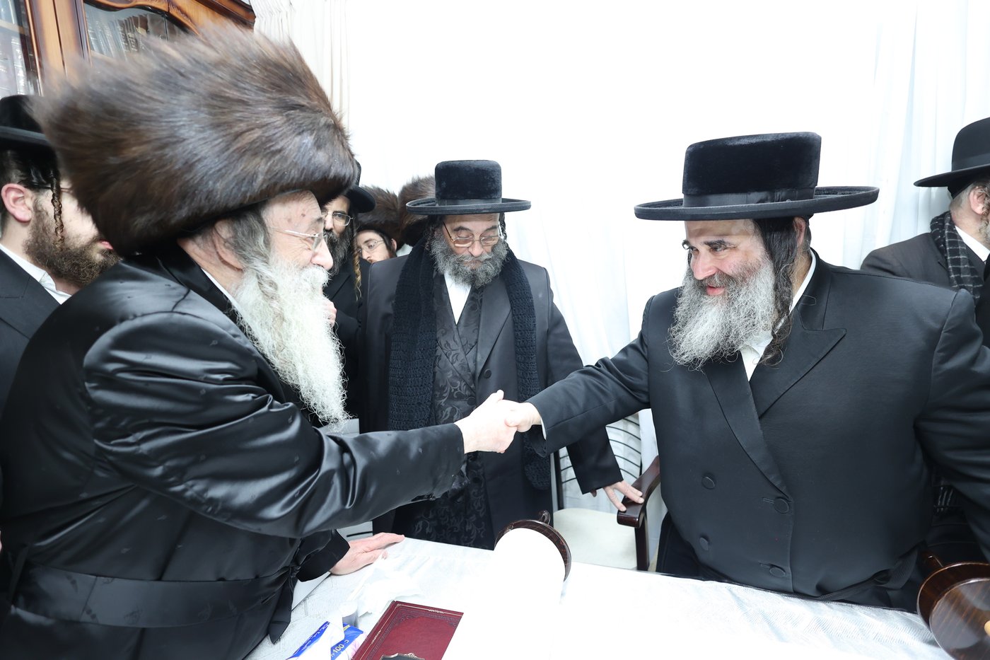 הכנסת ס"ת לע"נ האברך ר' מרדכי יואל פעקעטע זצ"ל