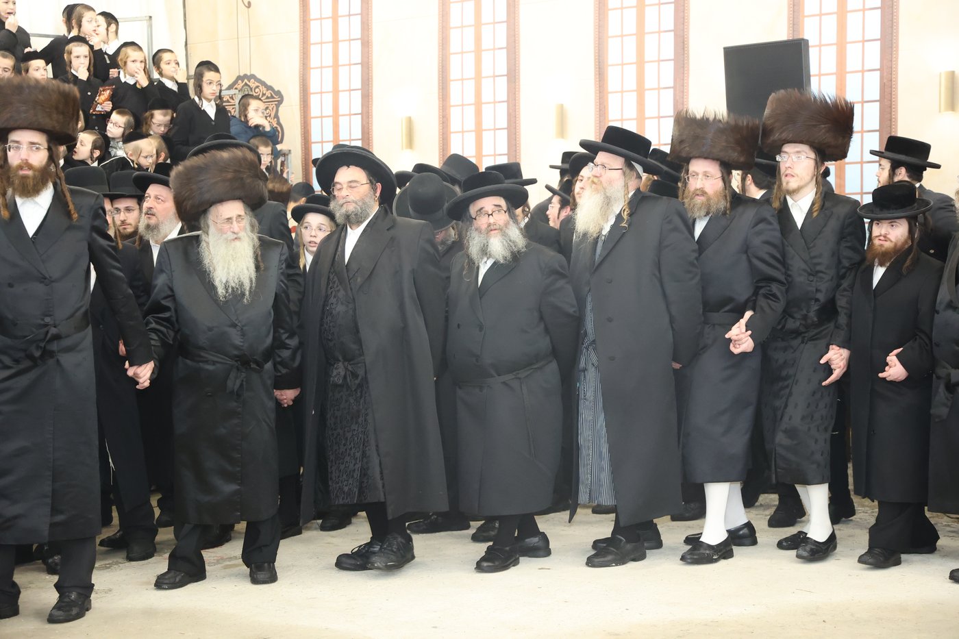 הכנסת ס"ת לע"נ האברך ר' מרדכי יואל פעקעטע זצ"ל