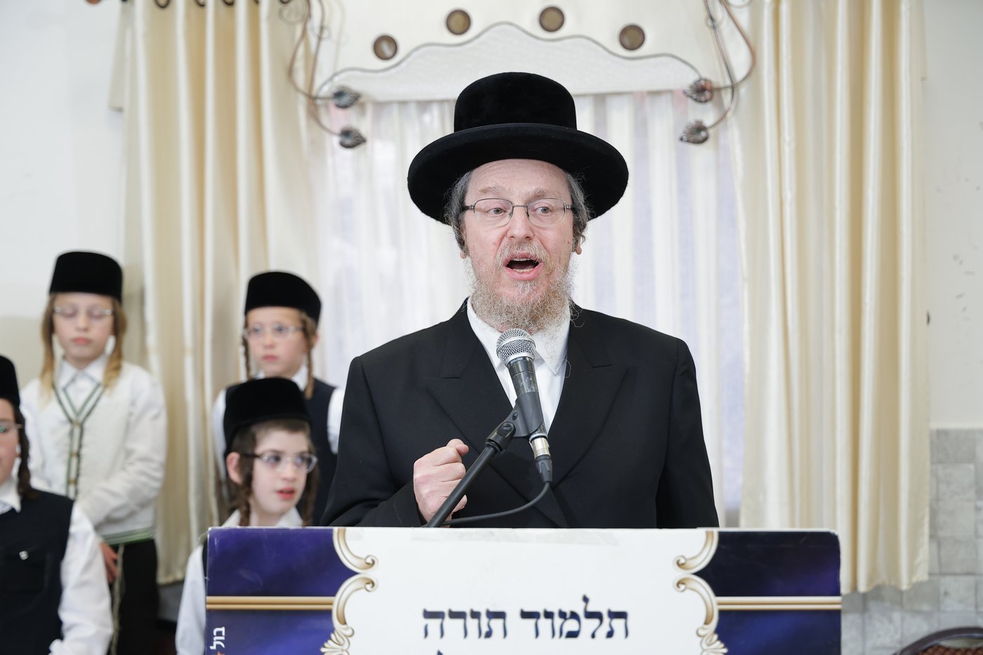 חומש סעודה בת"ת בעלזא בהר יונה