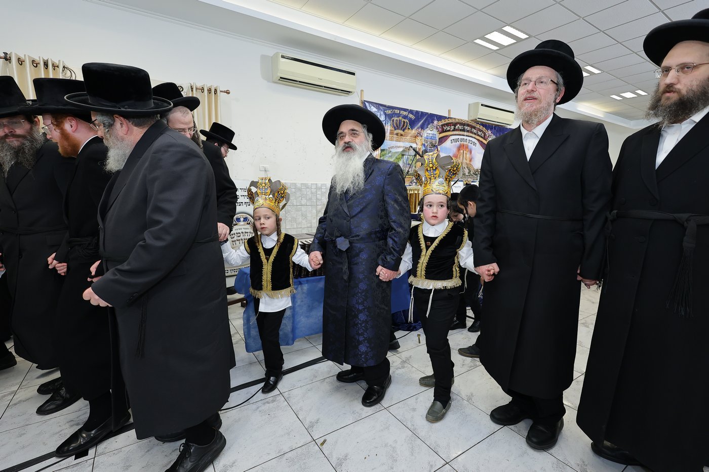 חומש סעודה בת"ת בעלזא בהר יונה