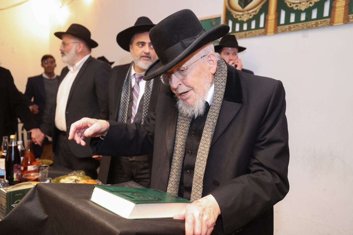 סיום סדר מועד