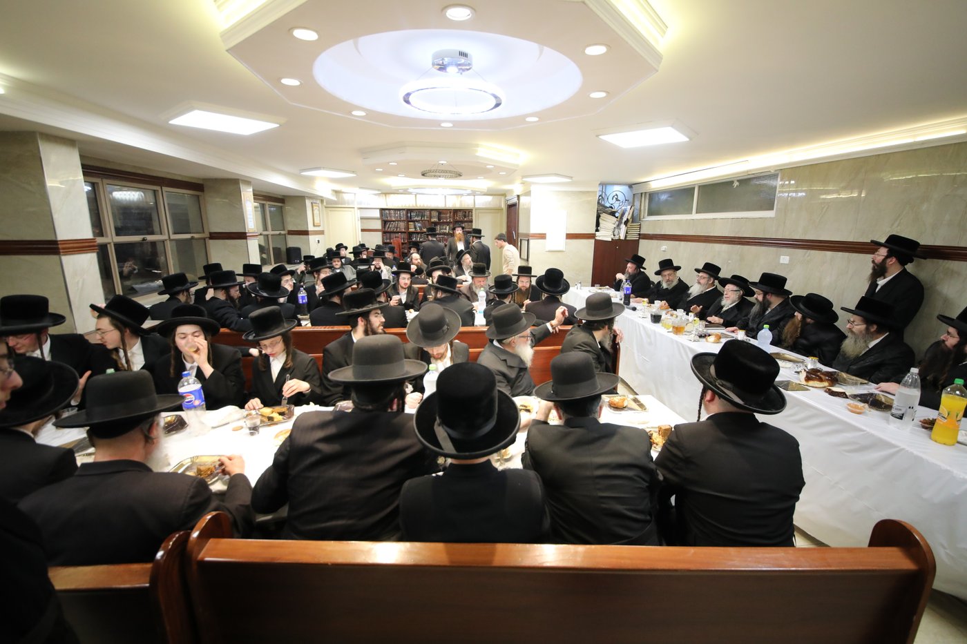 הילולת הבני יששכר מדינוב