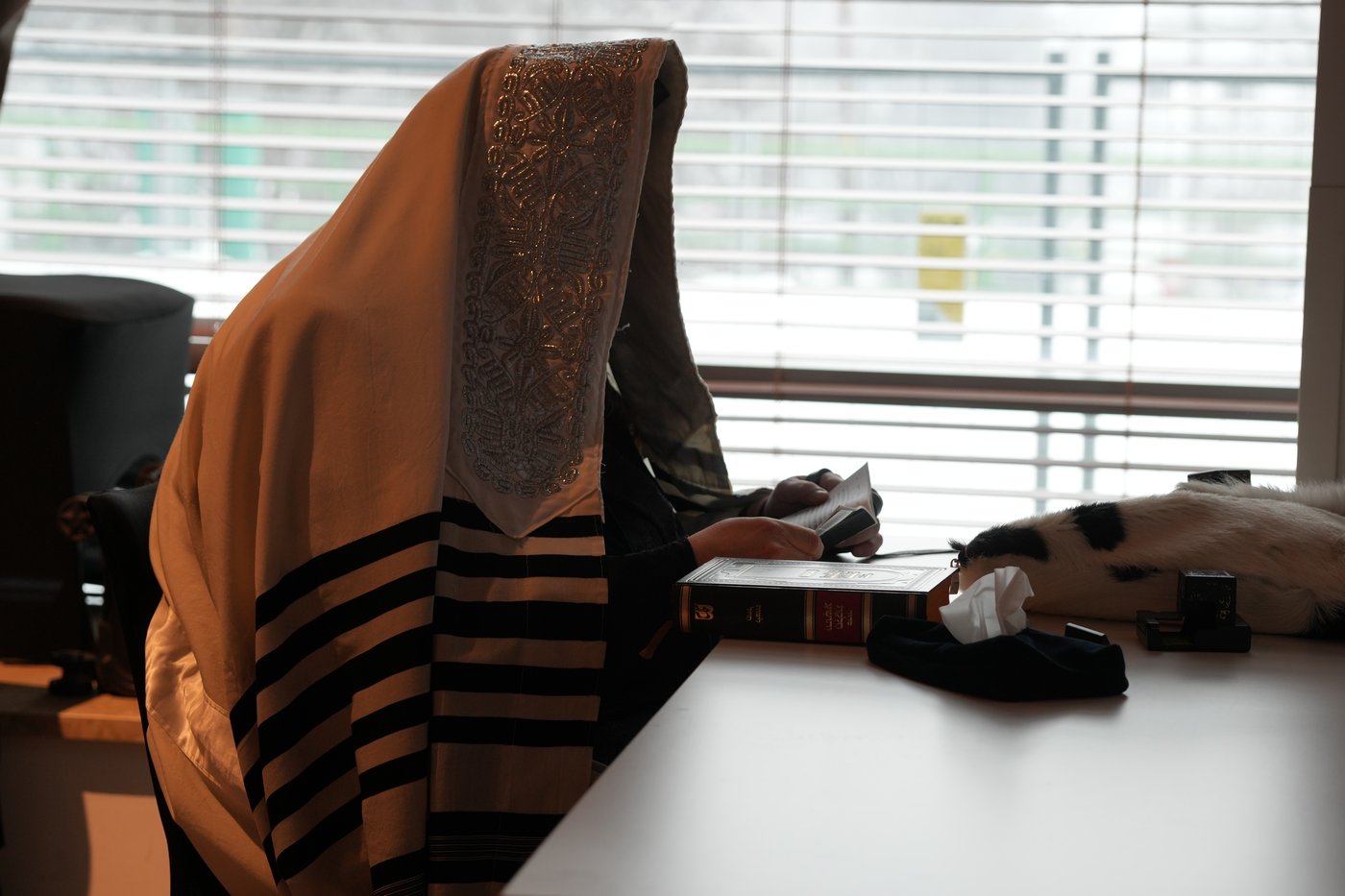 האדמו"ר משומרי אמונים במסע הקודש לפולין