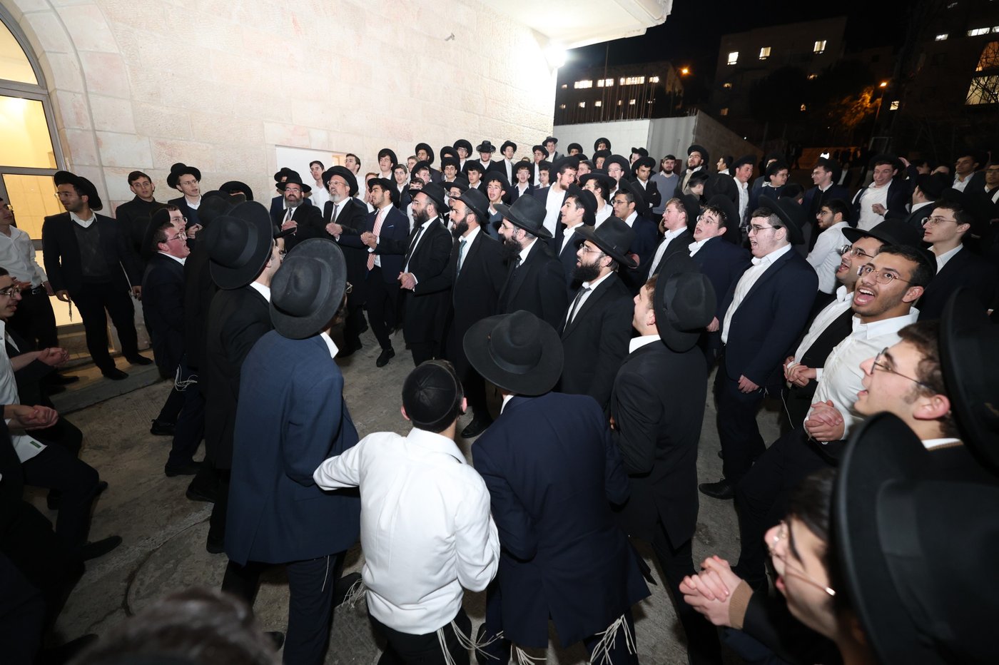 קבלת פנים לאסיר עולם התורה הבחור מיכאל אטלן