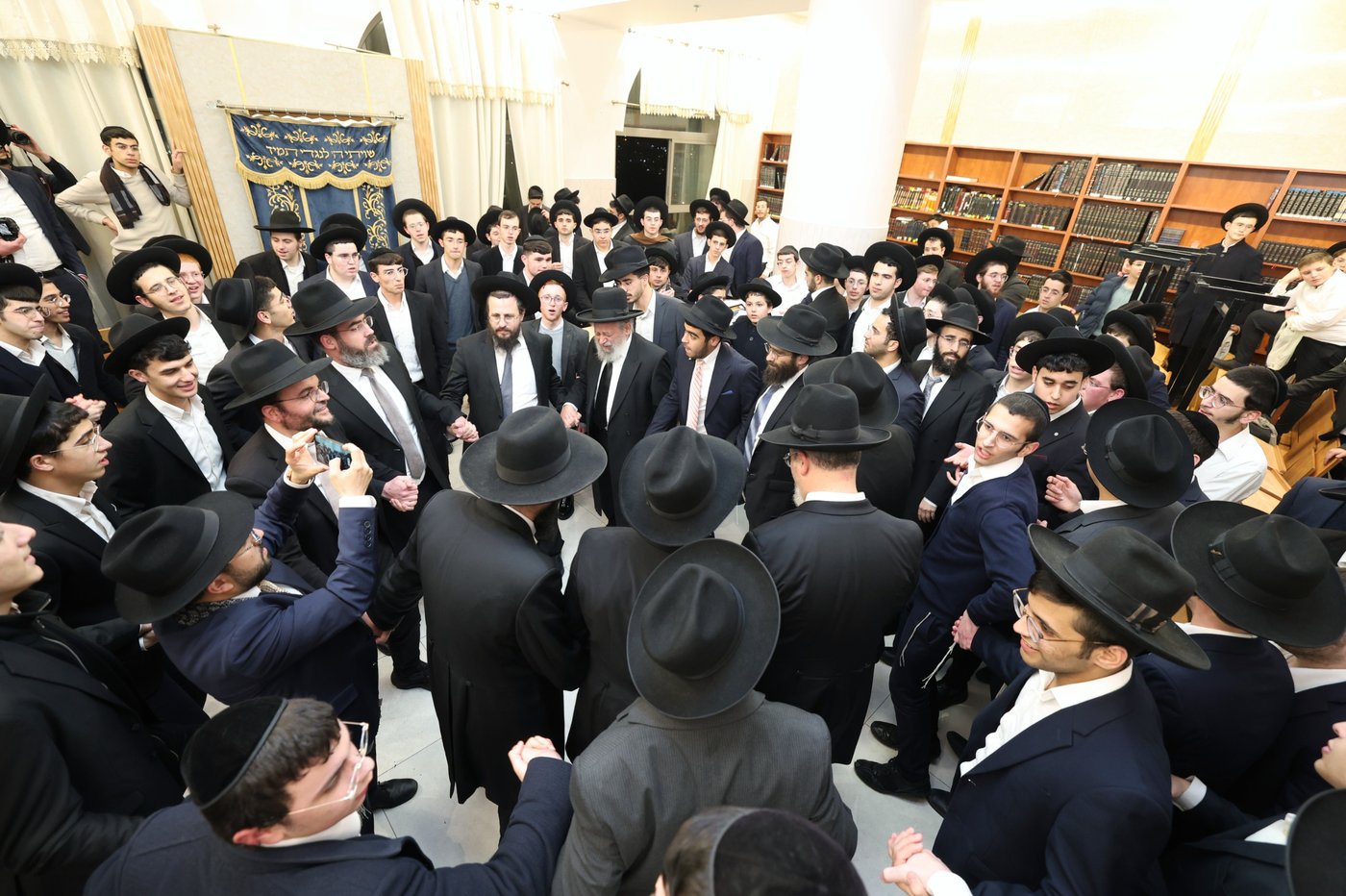 קבלת פנים לאסיר עולם התורה הבחור מיכאל אטלן