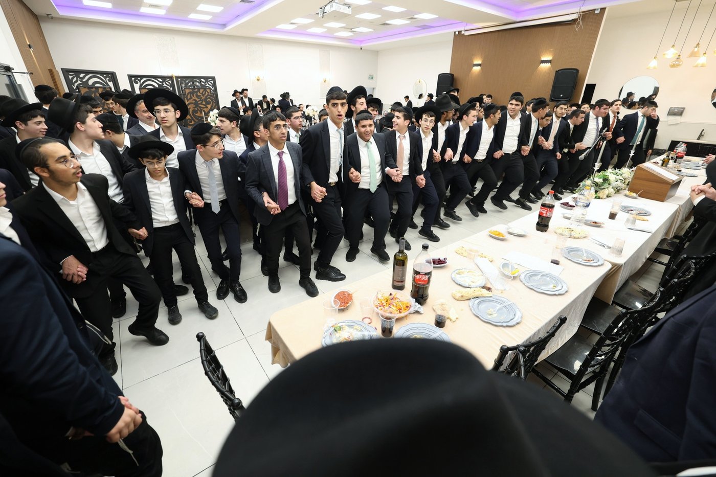 סיום הש"ס בישיבת 'דבר שמעון'