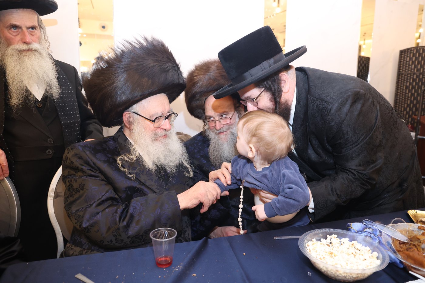 שמחת בר המצווה לנין האדמו"ר ממשכנות הרועים