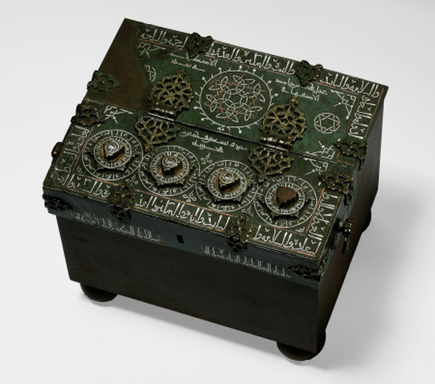 800 שנה חתום - המנעול העתיק עם 4.2 מיליארד שילובים