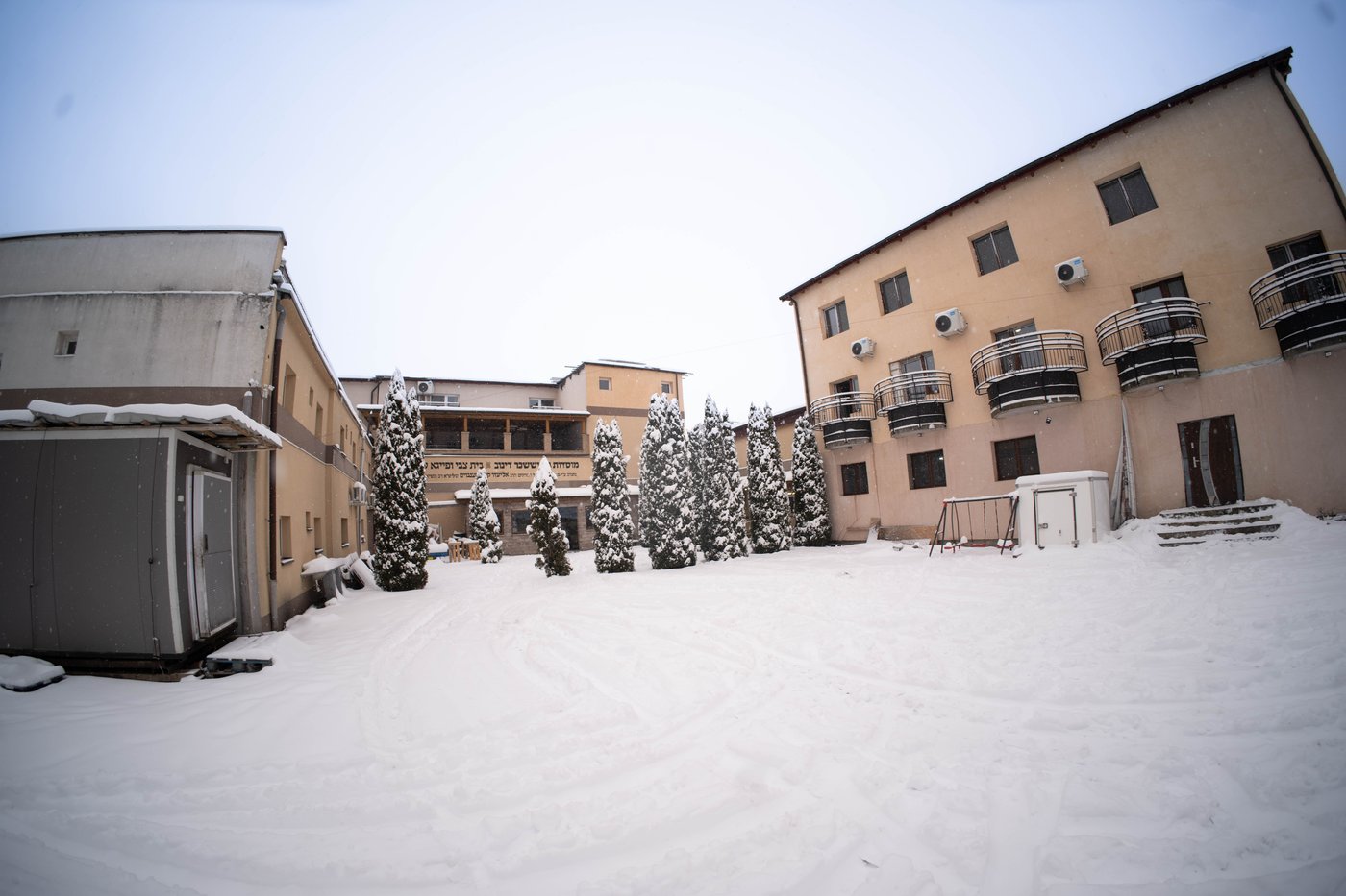 הילולת ה'בני יששכר' בדינוב