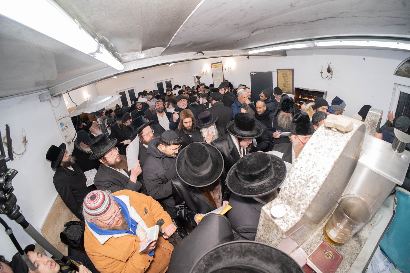 הילולת ה'בני יששכר' בדינוב