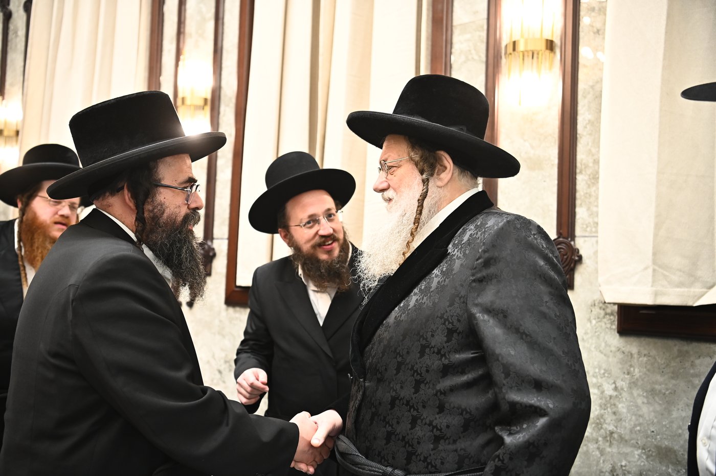 סיום מסכת בביהמ"ד מודז'יץ בביתר