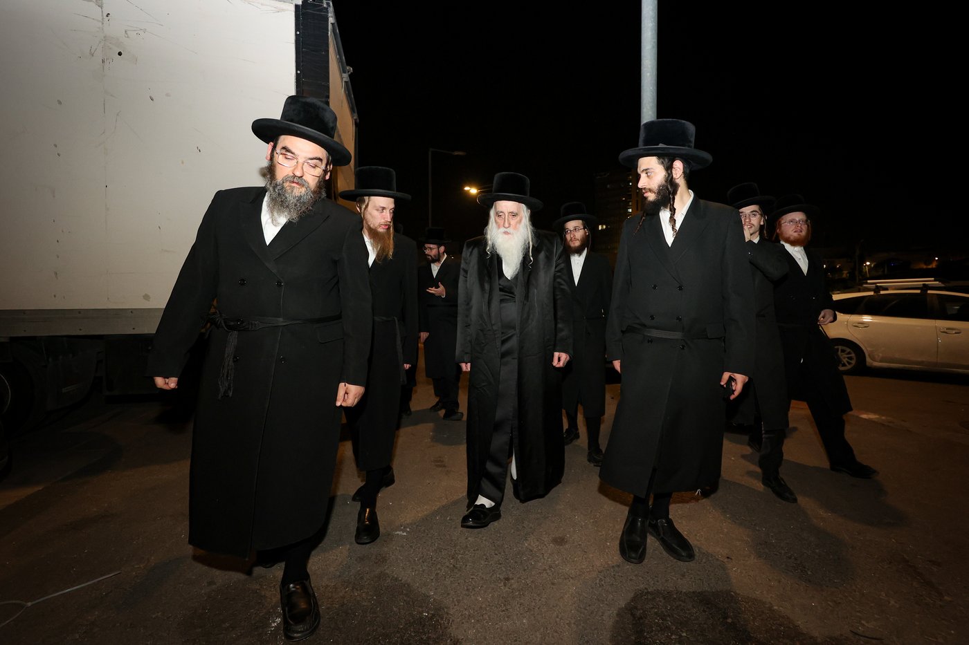 דינר להחיותינו במכנובקא בעלזא