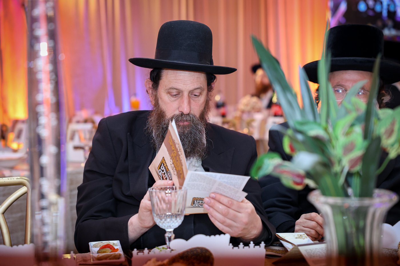 דינר להחיותינו במכנובקא בעלזא