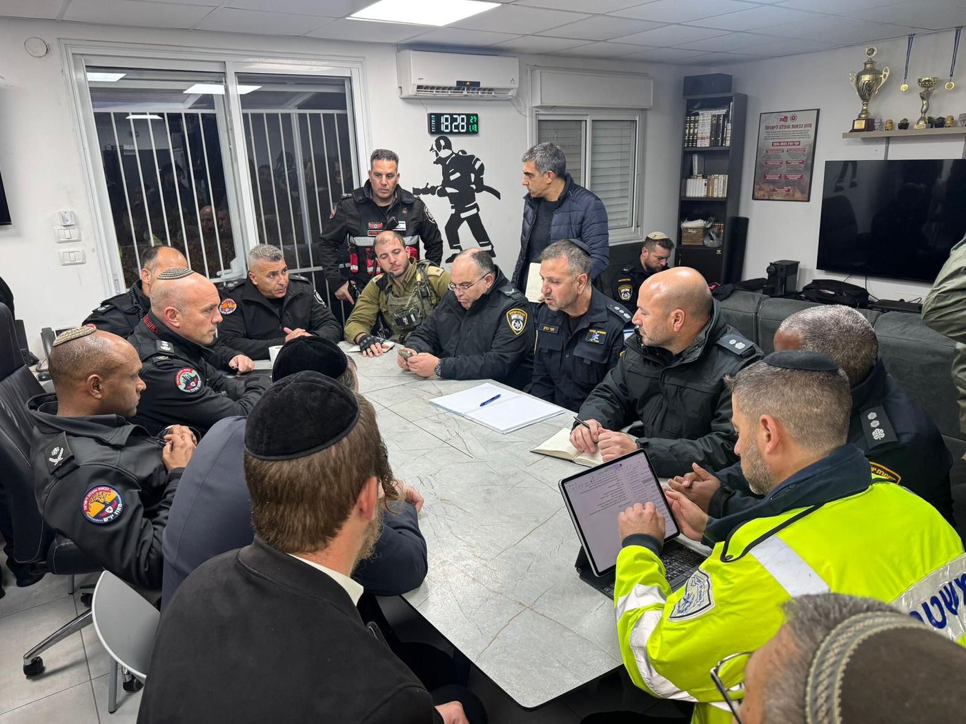 הסריקות נמשכו אל תוך הלילה - אך ללא תוצאה | החיפושים יחודשו מחר בשש בבוקר