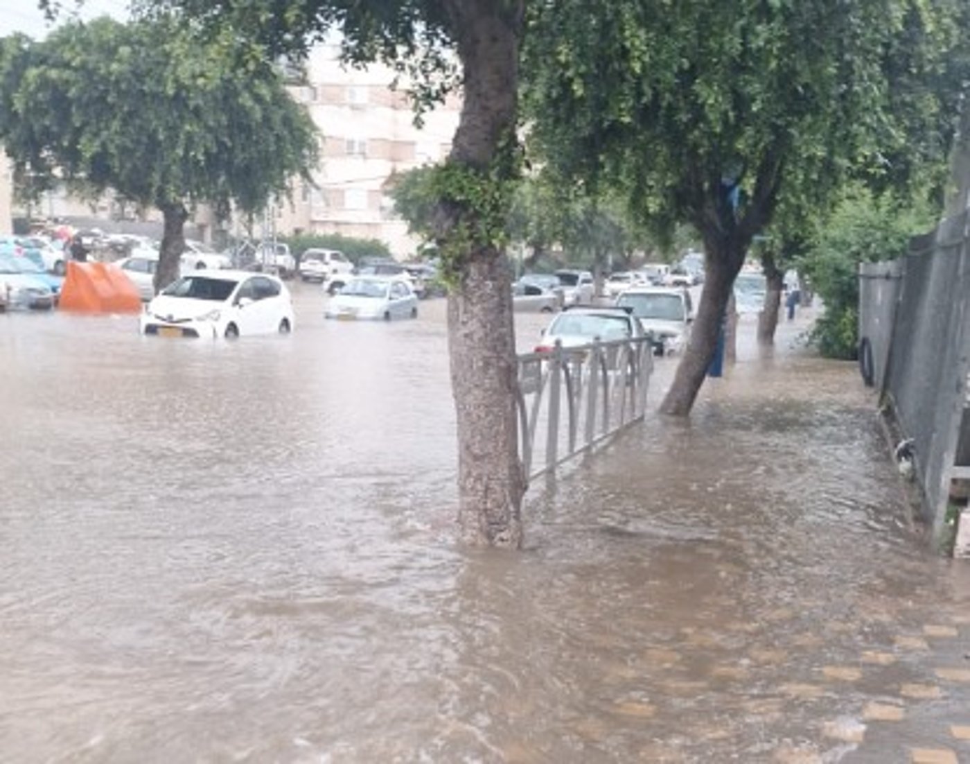 ההצפות בשכונה