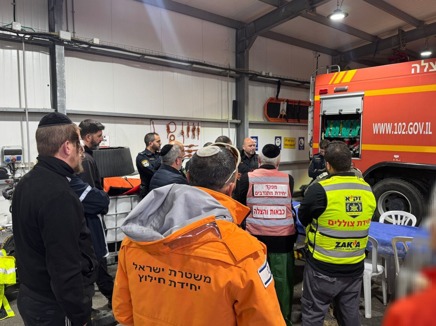 חידוש החיפושים, הבוקר