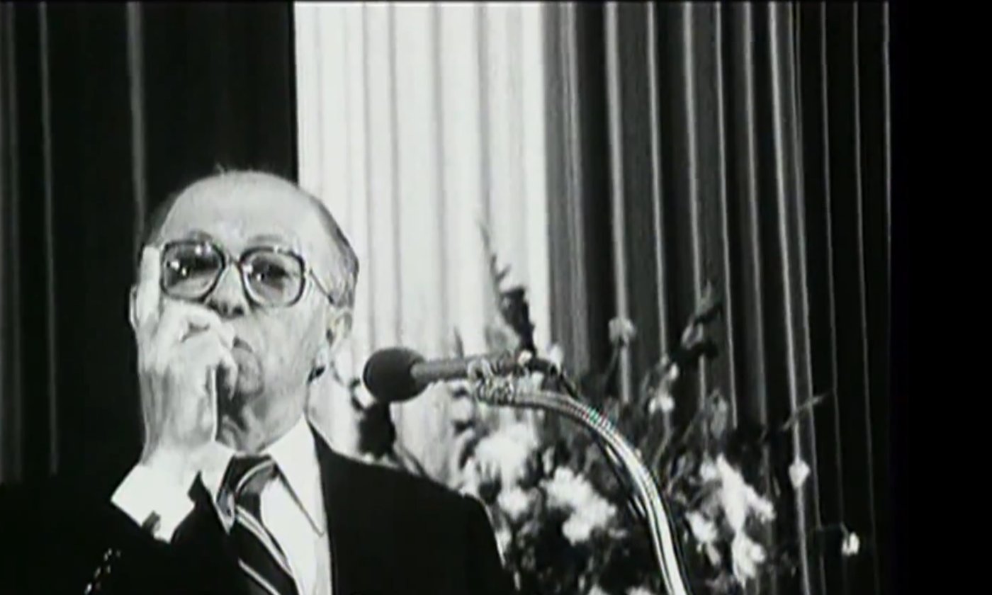 נואם בחסד ולוחם חירות. בגין במהלך נאום