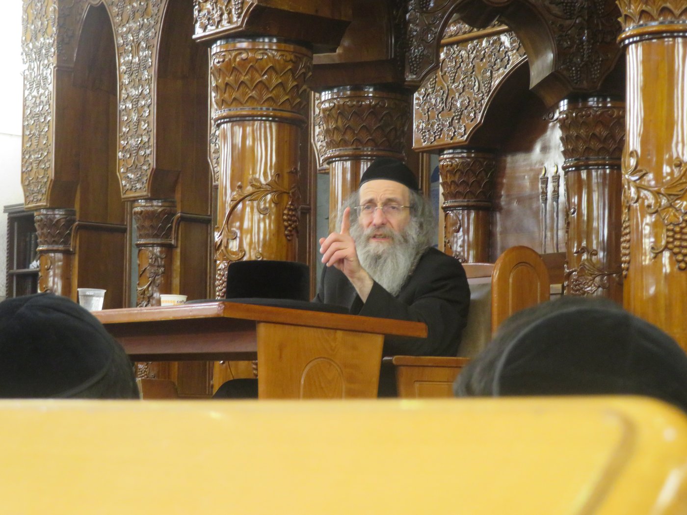 סיום הש"ס בליל שישי ביסודות  תל אביב