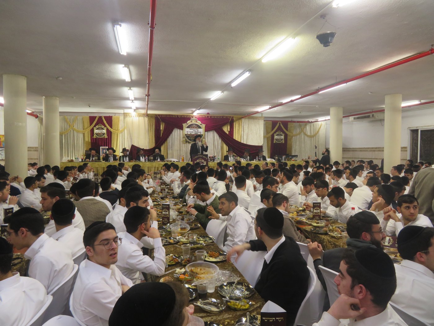 סיום הש"ס בליל שישי ביסודות  תל אביב