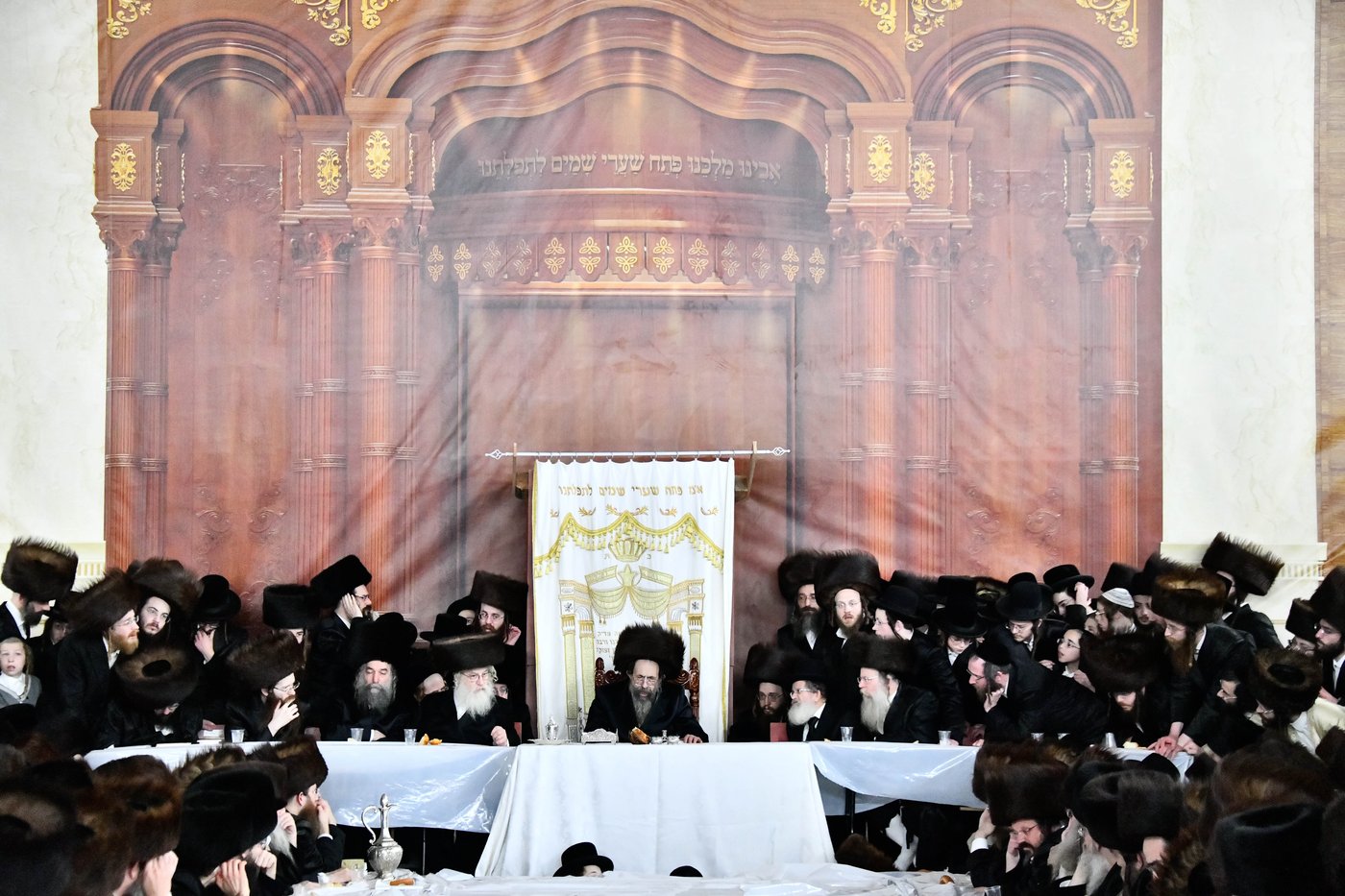 האדמו"ר מתולדות יהודה סטוטשין בב"ב