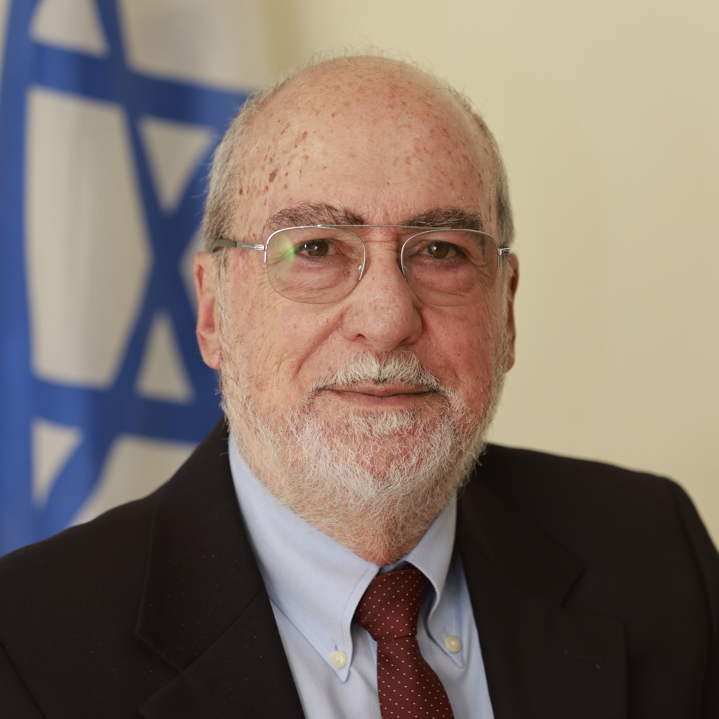 נשיא בית המשפט העליון לשעבר, השופט בדימוס אשר גרוניס