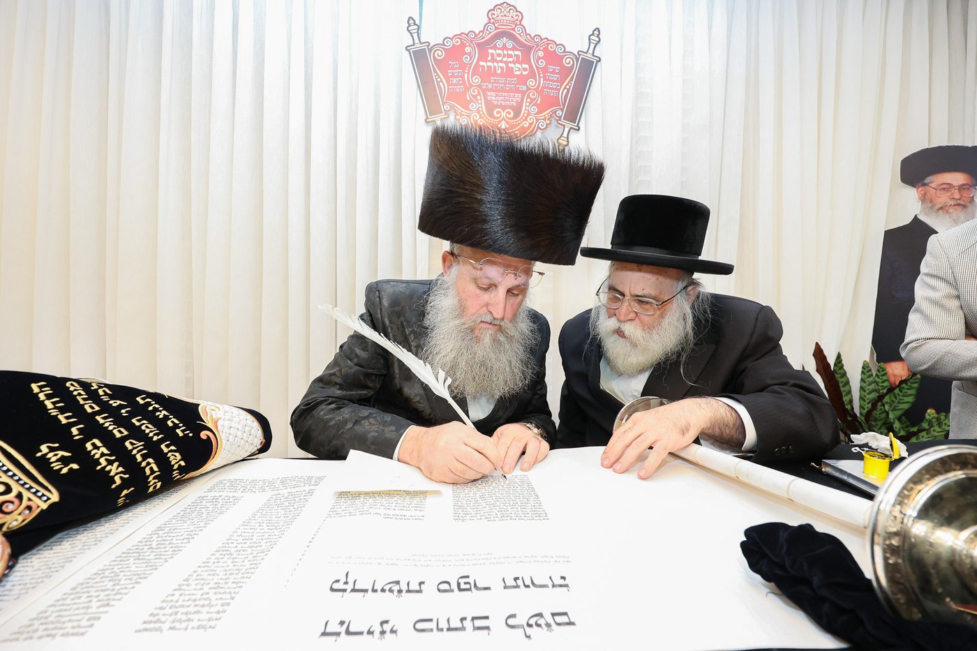 יחזקאל כהן בכתיבת אותיות