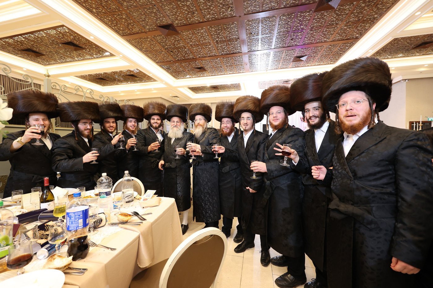 הכנסת ס"ת בויז'ניץ אלעד