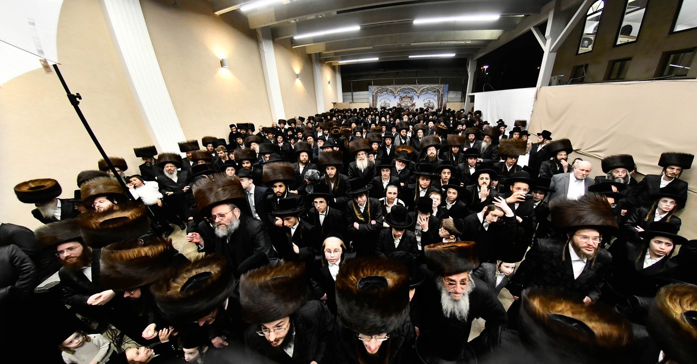 שמחת בית פרמישלאן - רחמסטריווקא - שאץ ויזניץ - לייטשיק