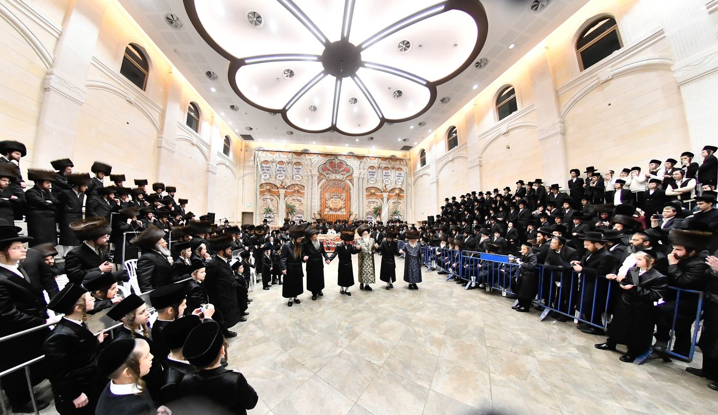 שמחת בית פרמישלאן - רחמסטריווקא - שאץ ויזניץ - לייטשיק