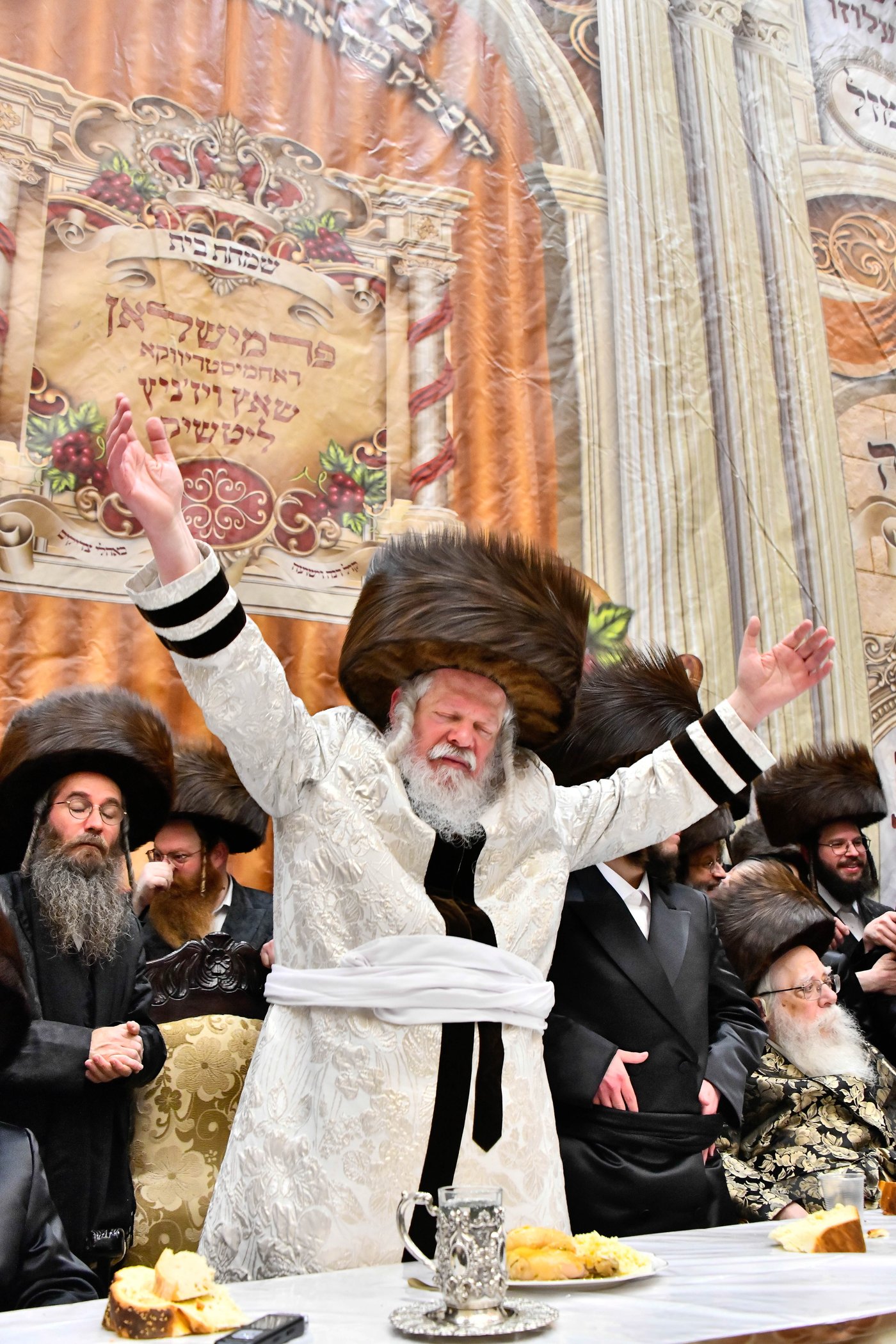 שמחת בית פרמישלאן - רחמסטריווקא - שאץ ויזניץ - לייטשיק