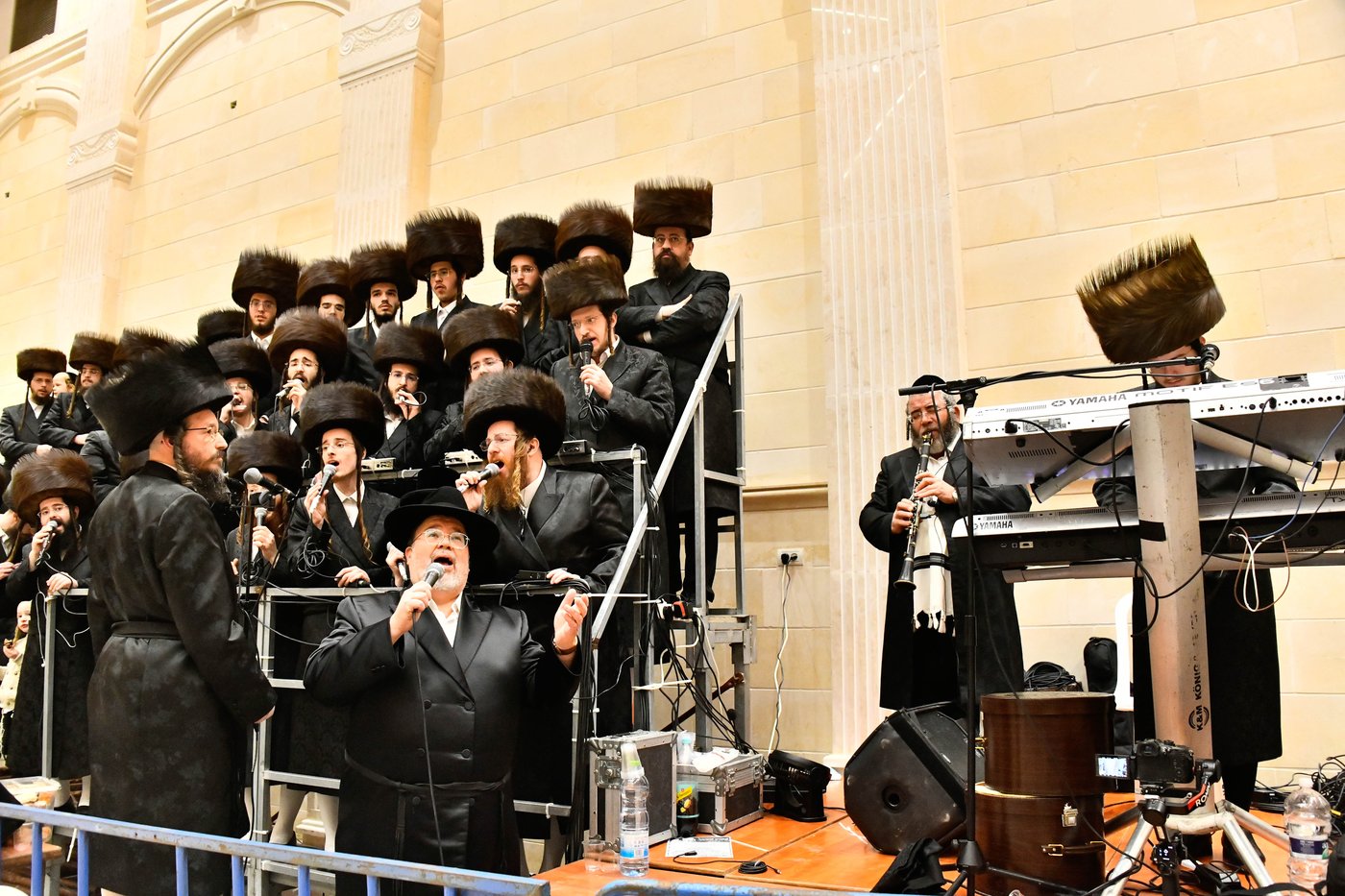 שמחת בית פרמישלאן - רחמסטריווקא - שאץ ויזניץ - לייטשיק