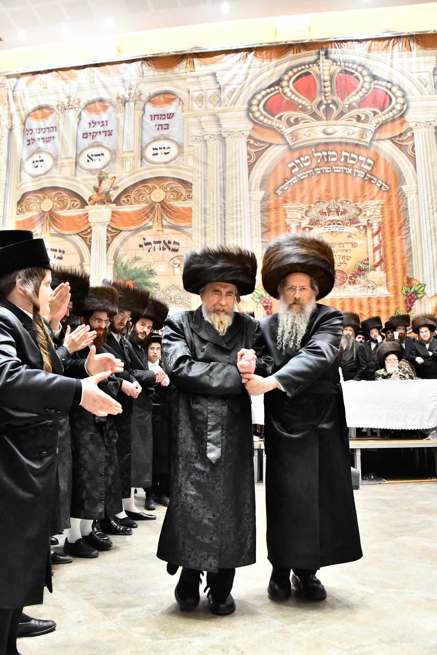 שמחת בית פרמישלאן - רחמסטריווקא - שאץ ויזניץ - לייטשיק