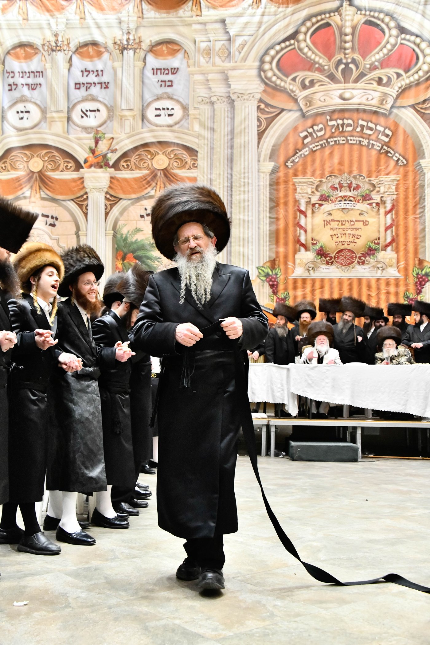 שמחת בית פרמישלאן - רחמסטריווקא - שאץ ויזניץ - לייטשיק