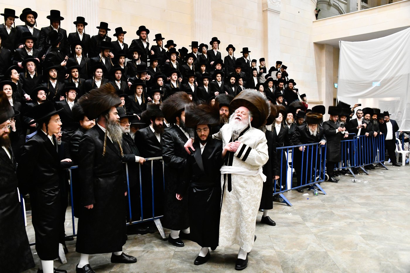 שמחת בית פרמישלאן - רחמסטריווקא - שאץ ויזניץ - לייטשיק