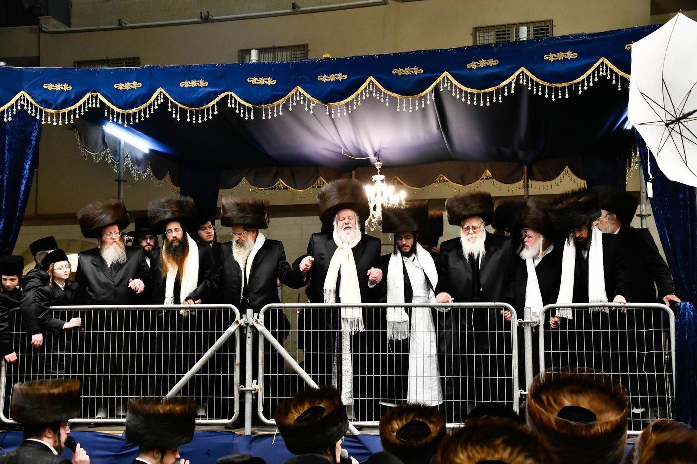 שמחת בית פרמישלאן - רחמסטריווקא - שאץ ויזניץ - לייטשיק