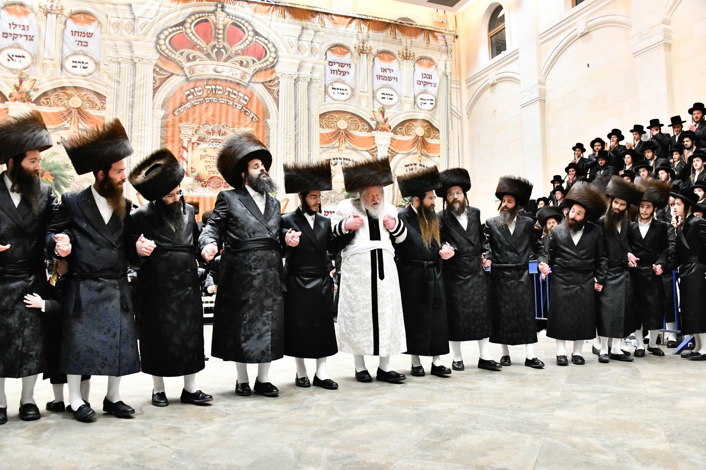 שמחת בית פרמישלאן - רחמסטריווקא - שאץ ויזניץ - לייטשיק