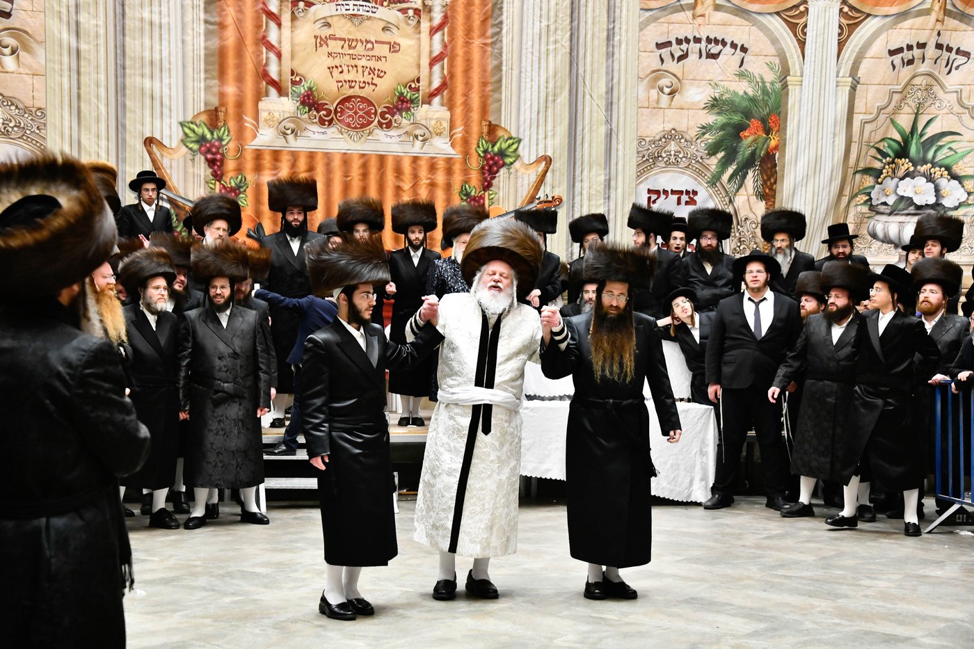 שמחת בית פרמישלאן - רחמסטריווקא - שאץ ויזניץ - לייטשיק